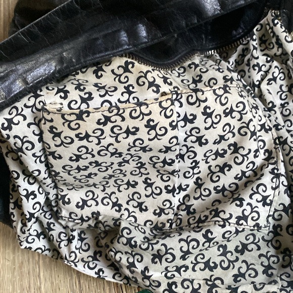 Genuine Black Leather Hobo Bag - Picture 11 of 15